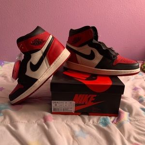 Jordan retro 1 size 9 men